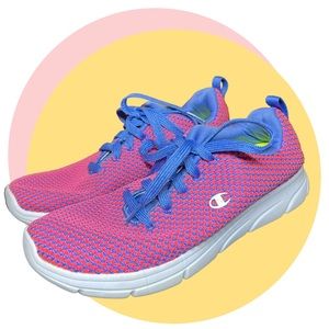 CHAMPION SNEAKERS Women’s size 7